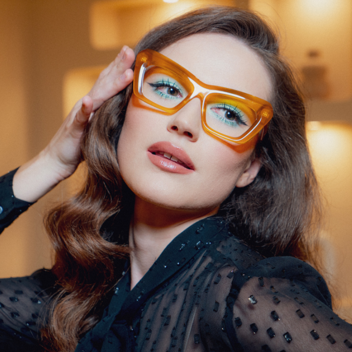 Best Vintage-Styled Frames for a Retro Look